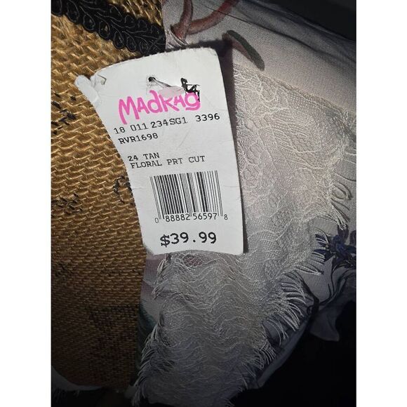 Roosevelt Floral Romper - Picture 7 of 15